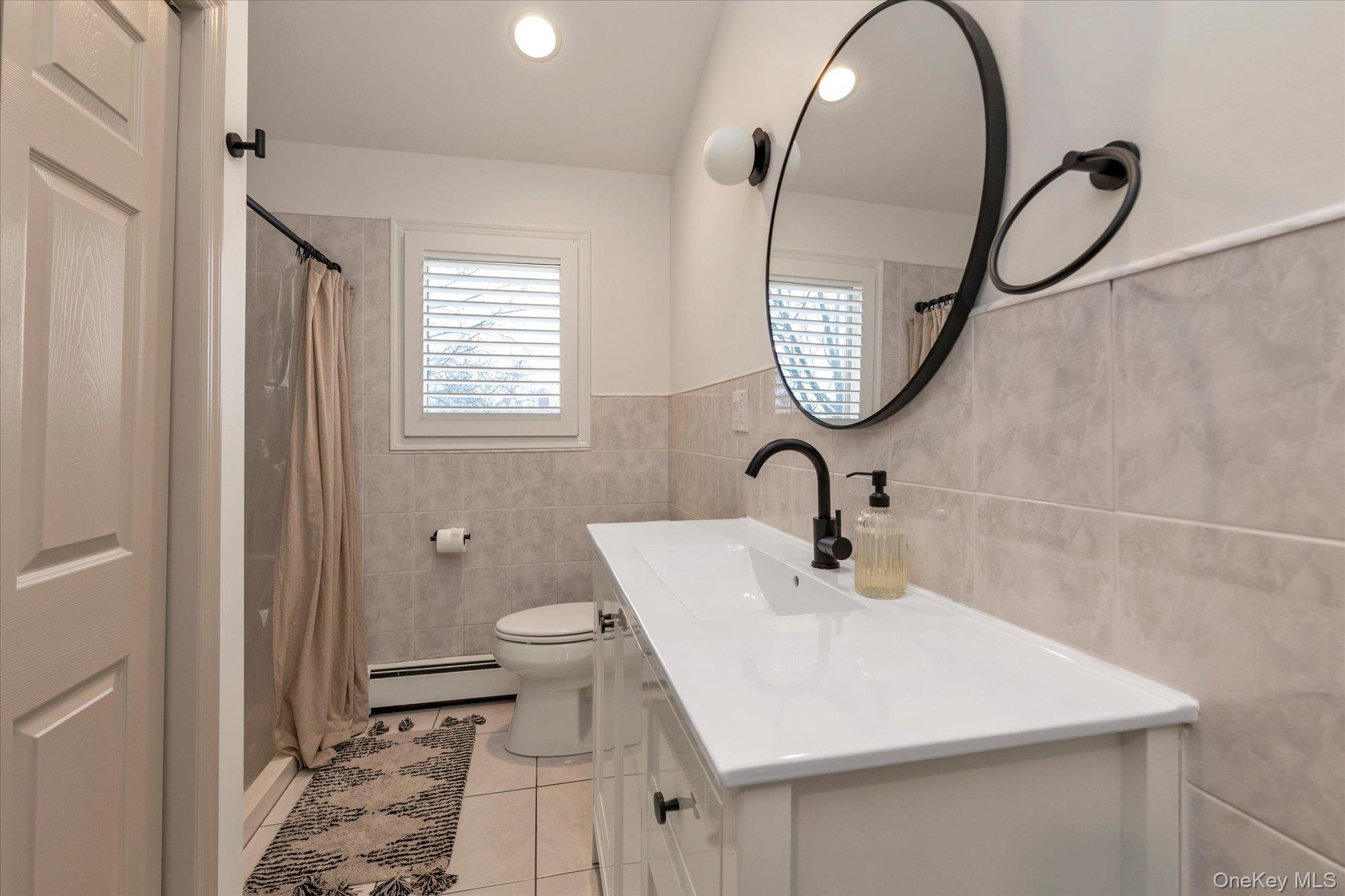 #14 photo, 49 Downhill Lane, Wantagh , NY 11793