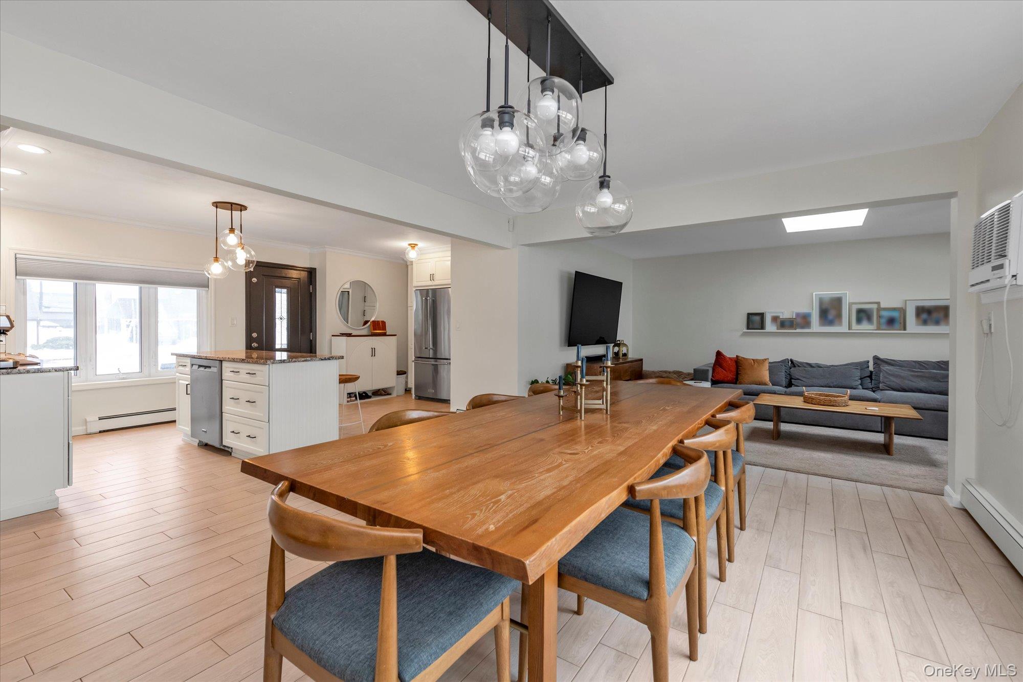 #6 photo, 49 Downhill Lane, Wantagh , NY 11793