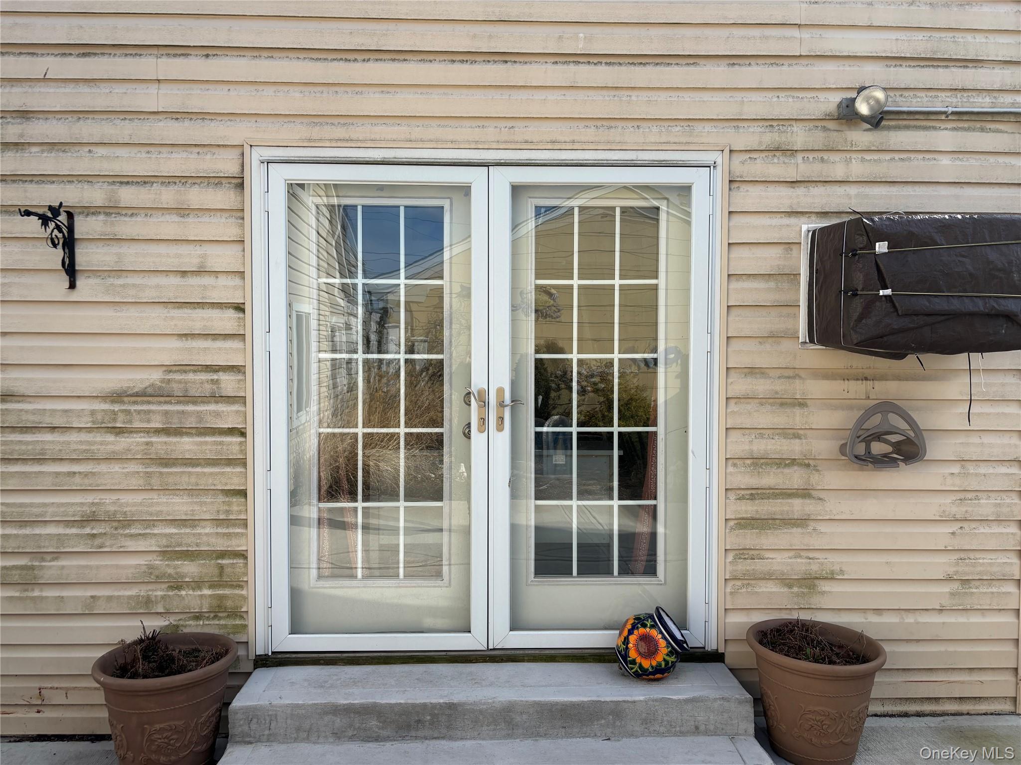 #14 photo, 3615 Bayview Street, Seaford , NY 11783