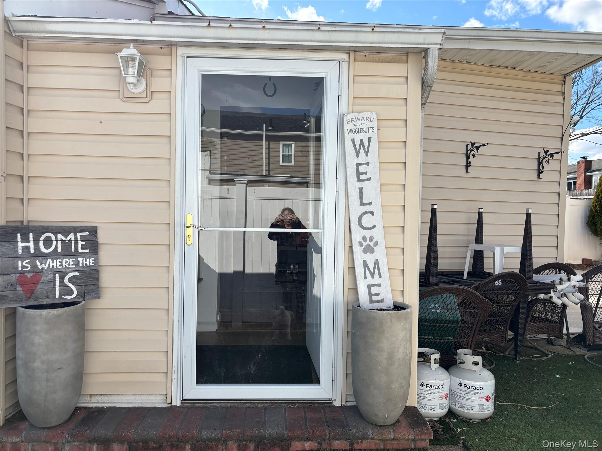 #15 photo, 3615 Bayview Street, Seaford , NY 11783