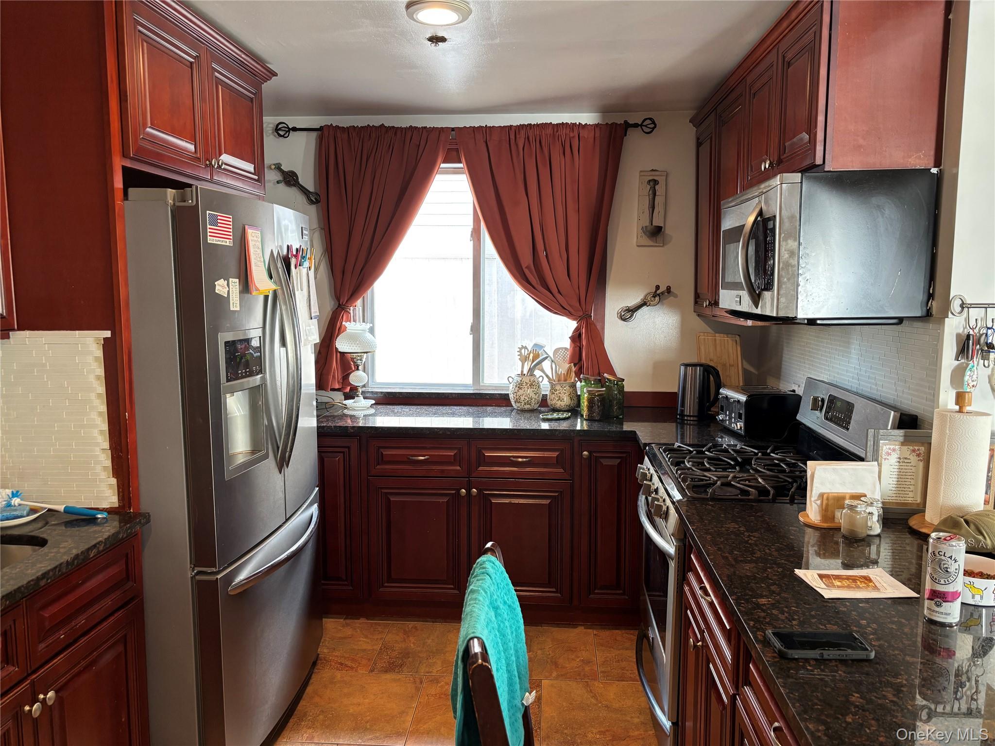 #17 photo, 3615 Bayview Street, Seaford , NY 11783