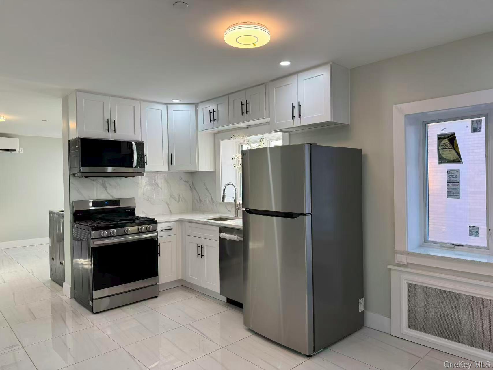 #10 photo, 6111 168th Street, Fresh Meadows , NY 11365