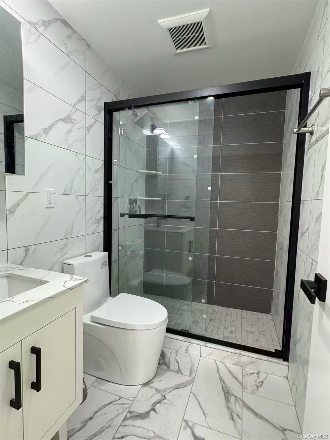 #16 photo, 6111 168th Street, Fresh Meadows , NY 11365