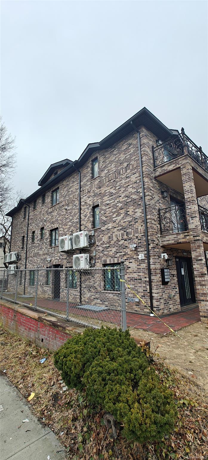 #2 photo, 6111 168th Street, Fresh Meadows , NY 11365