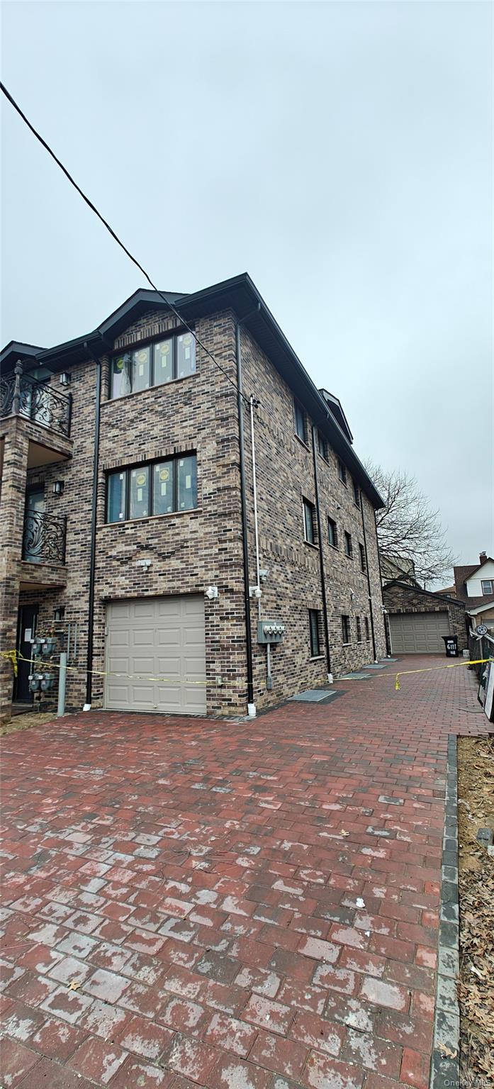 #3 photo, 6111 168th Street, Fresh Meadows , NY 11365