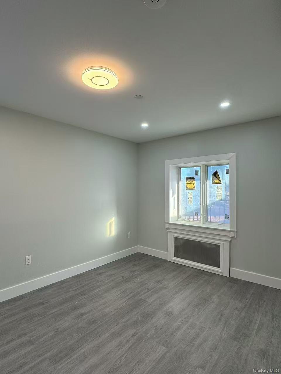 #7 photo, 6111 168th Street, Fresh Meadows , NY 11365