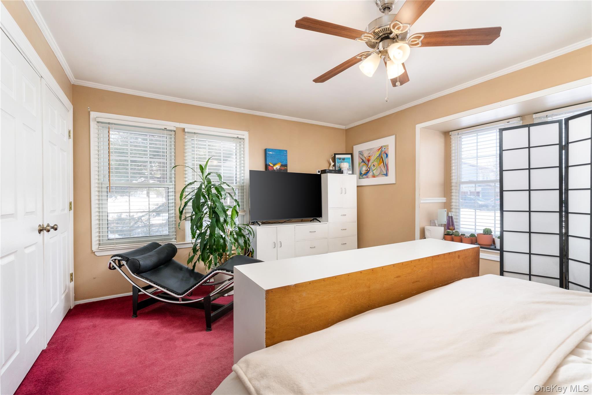 #16 photo, 6 Georgian Court, Coram , NY 11727