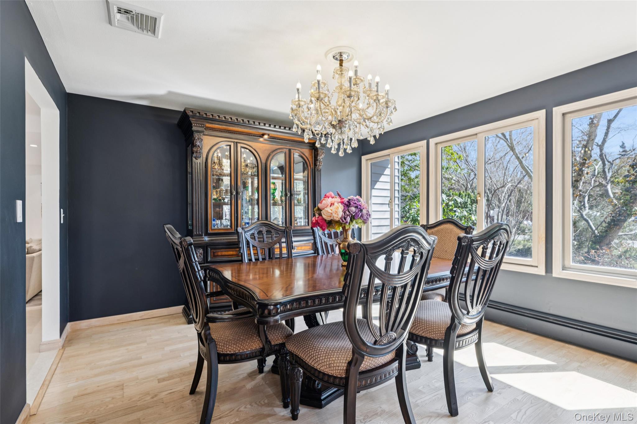 #10 photo, 1 Allenby Drive, Northport , NY 11768