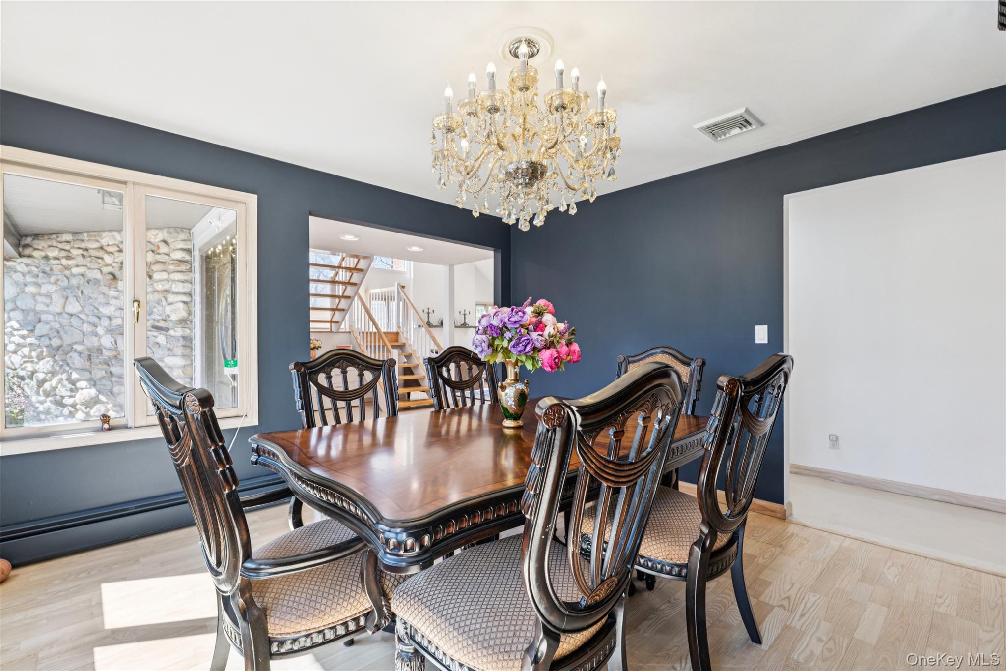 #11 photo, 1 Allenby Drive, Northport , NY 11768