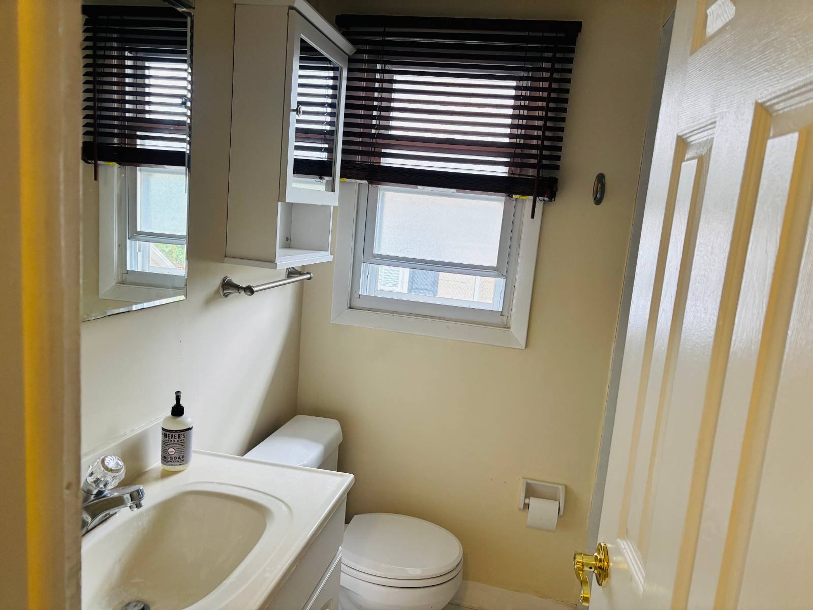 #5 photo, 220  Mountainview Avenue, Staten Island , NY 10314