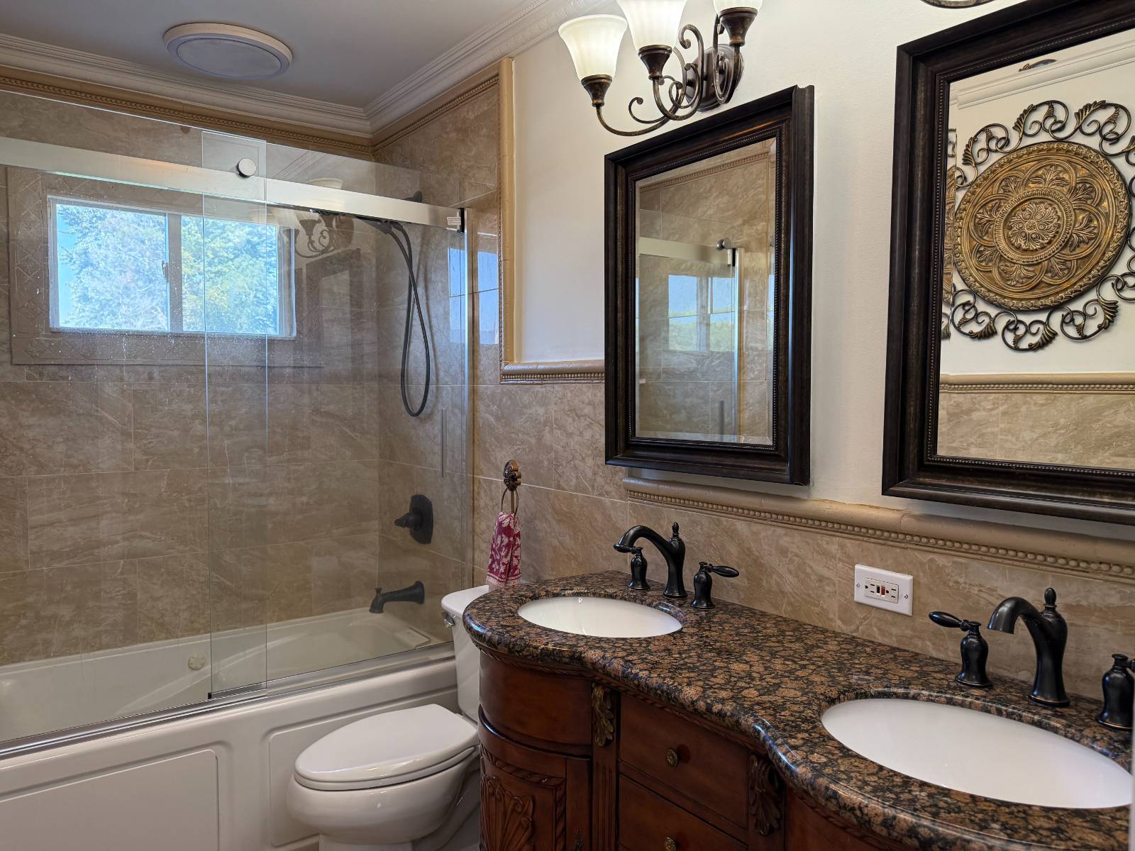 #19 photo, 3042 Cheryl Rd, Merrick , NY 11566