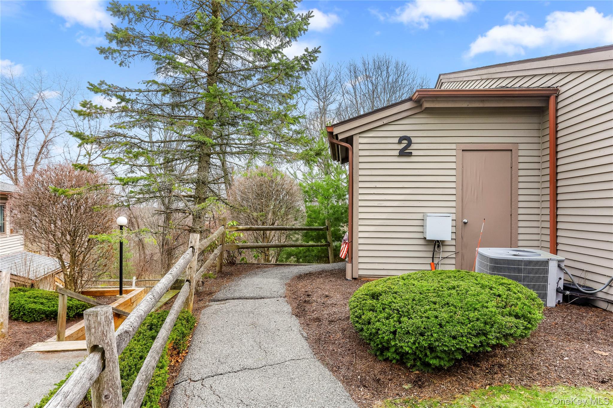 #2 photo, 21 Scenic View, Yorktown Heights , NY 10598