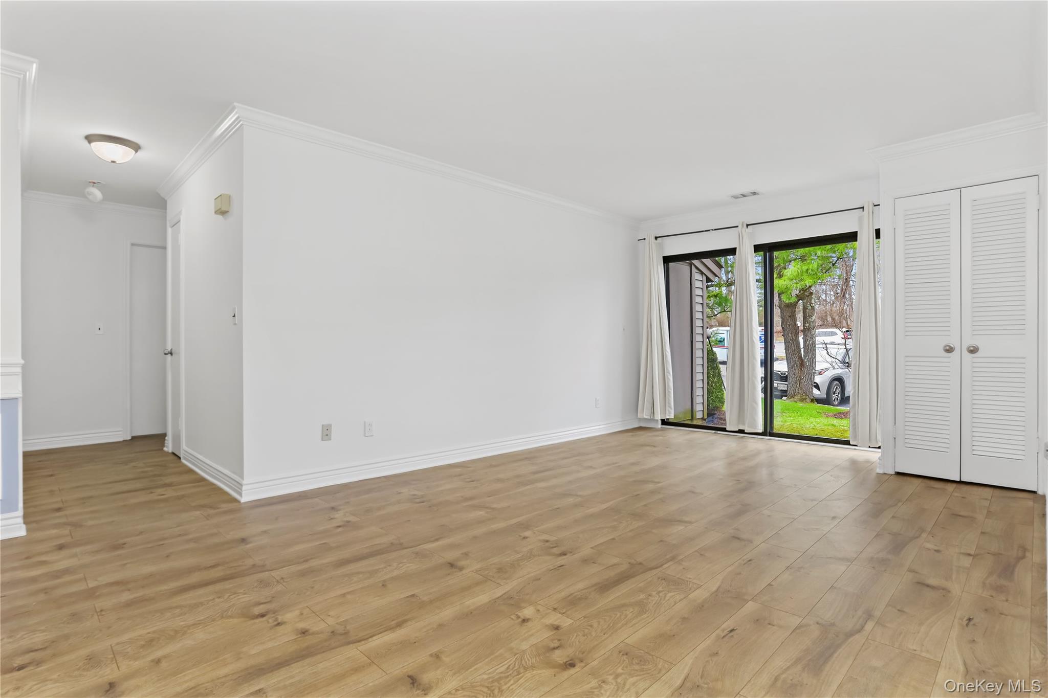 #6 photo, 21 Scenic View, Yorktown Heights , NY 10598