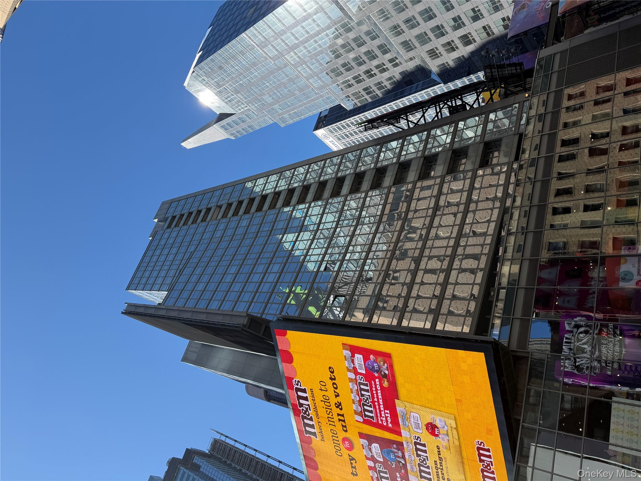 #10 photo, 1600 Broadway, 曼哈頓 New York (Manhattan) , NY 10019