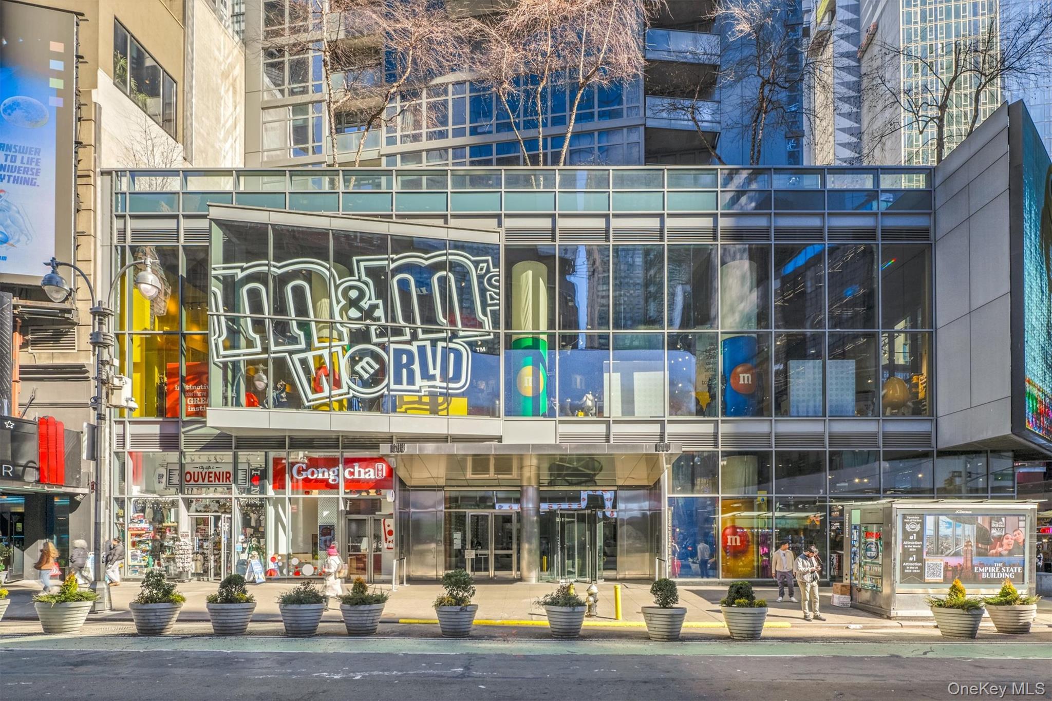 #5 photo, 1600 Broadway, 曼哈頓 New York (Manhattan) , NY 10019