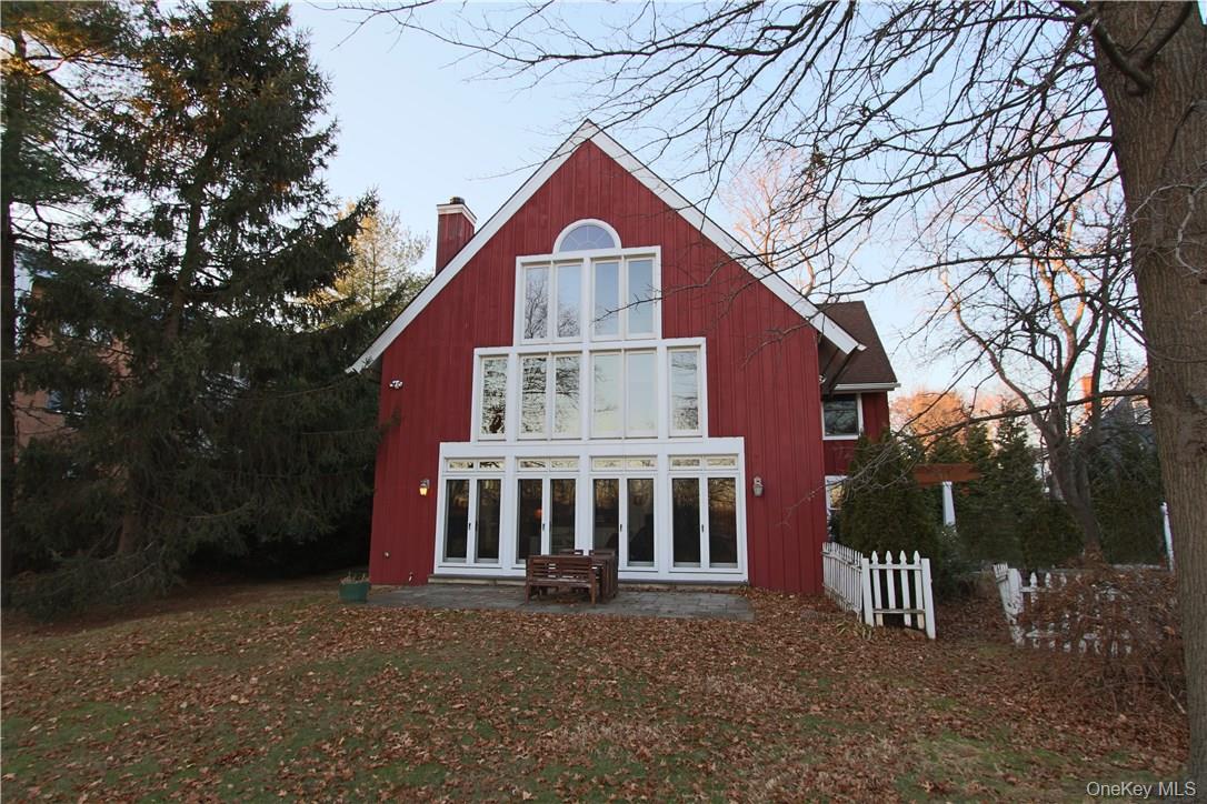 #15 photo, 114 Mount Pleasant Avenue, 뉴욕주 Mamaroneck , NY 10543