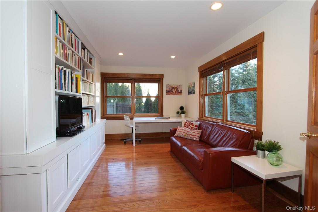 #5 photo, 114 Mount Pleasant Avenue, 뉴욕주 Mamaroneck , NY 10543