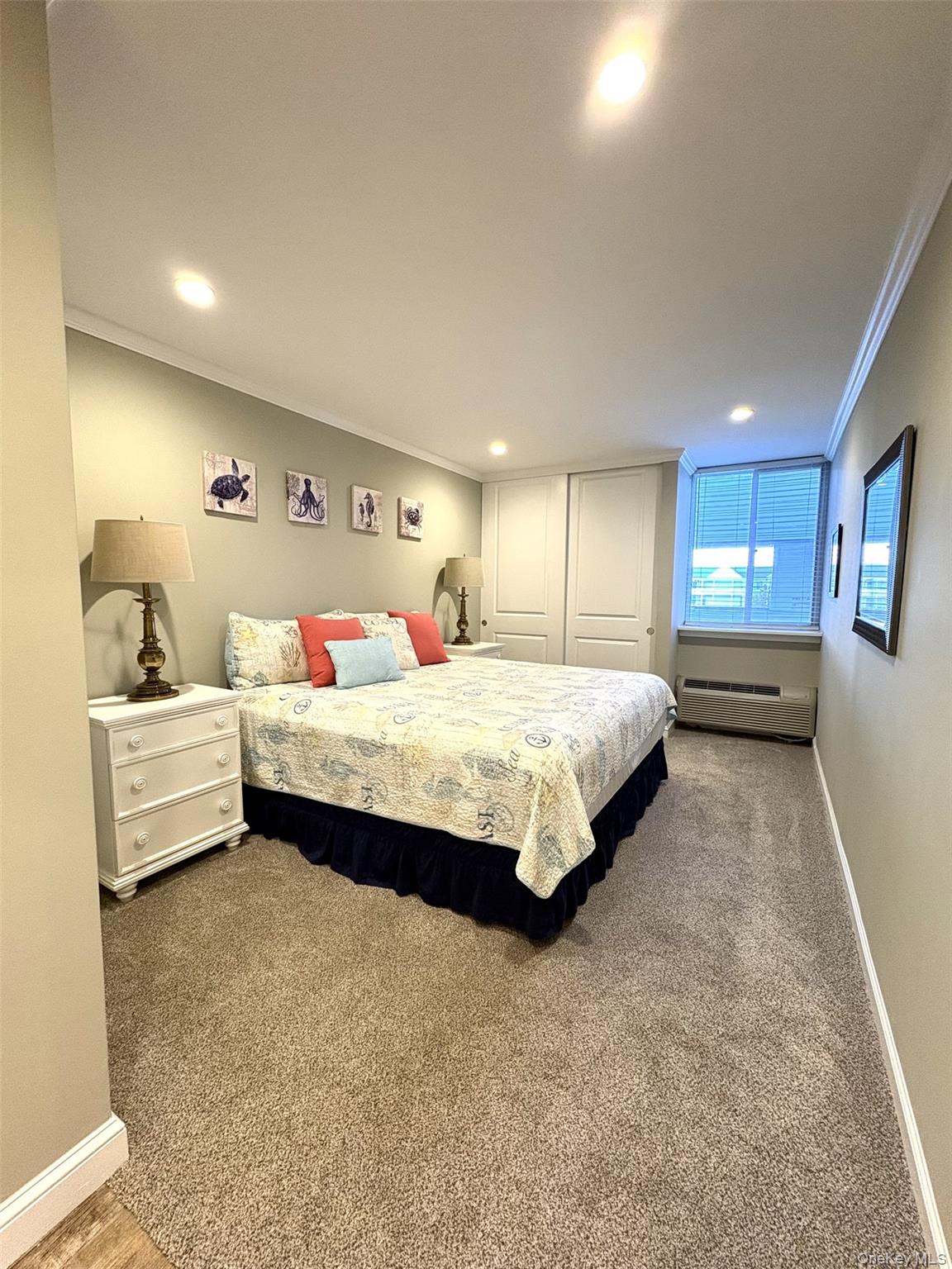 #12 photo, 253 Dune, Westhampton Beach , NY 11978