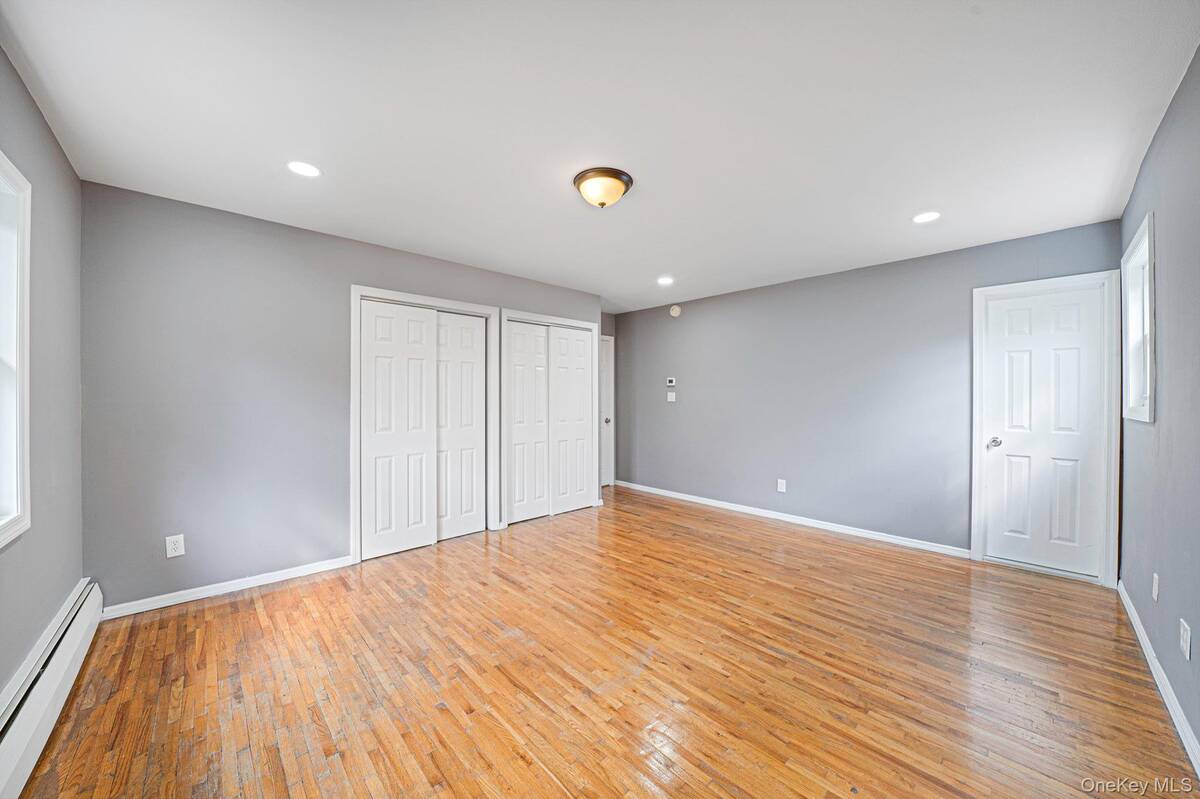 #23 photo, 1 Yardley Lane, Саффолк ‖ Nesconset , NY 11767