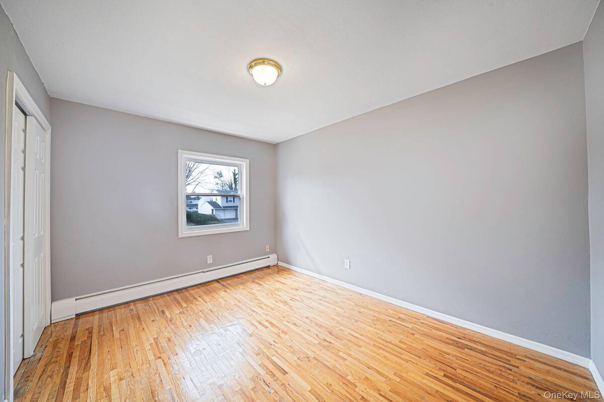 #26 photo, 1 Yardley Lane, Саффолк ‖ Nesconset , NY 11767