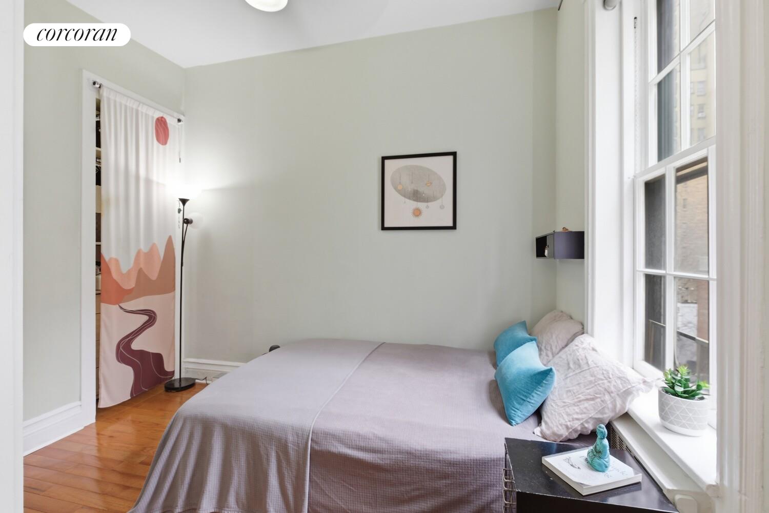 #9 photo, 138 W 87TH Street, Upper West Side , NY 10024