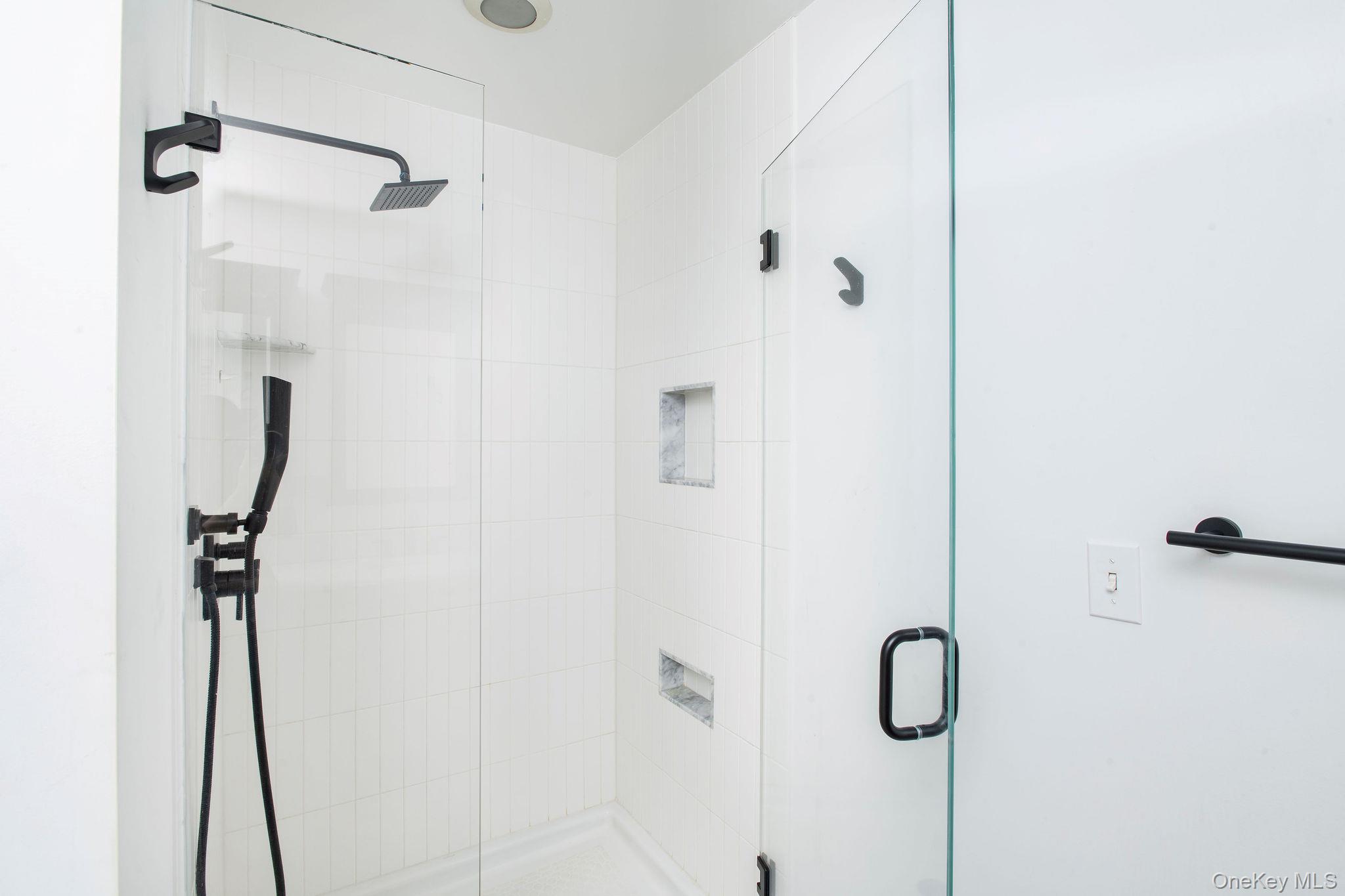 #12 photo, 25 Anderson Street, 뉴욕주 Beacon , NY 12508