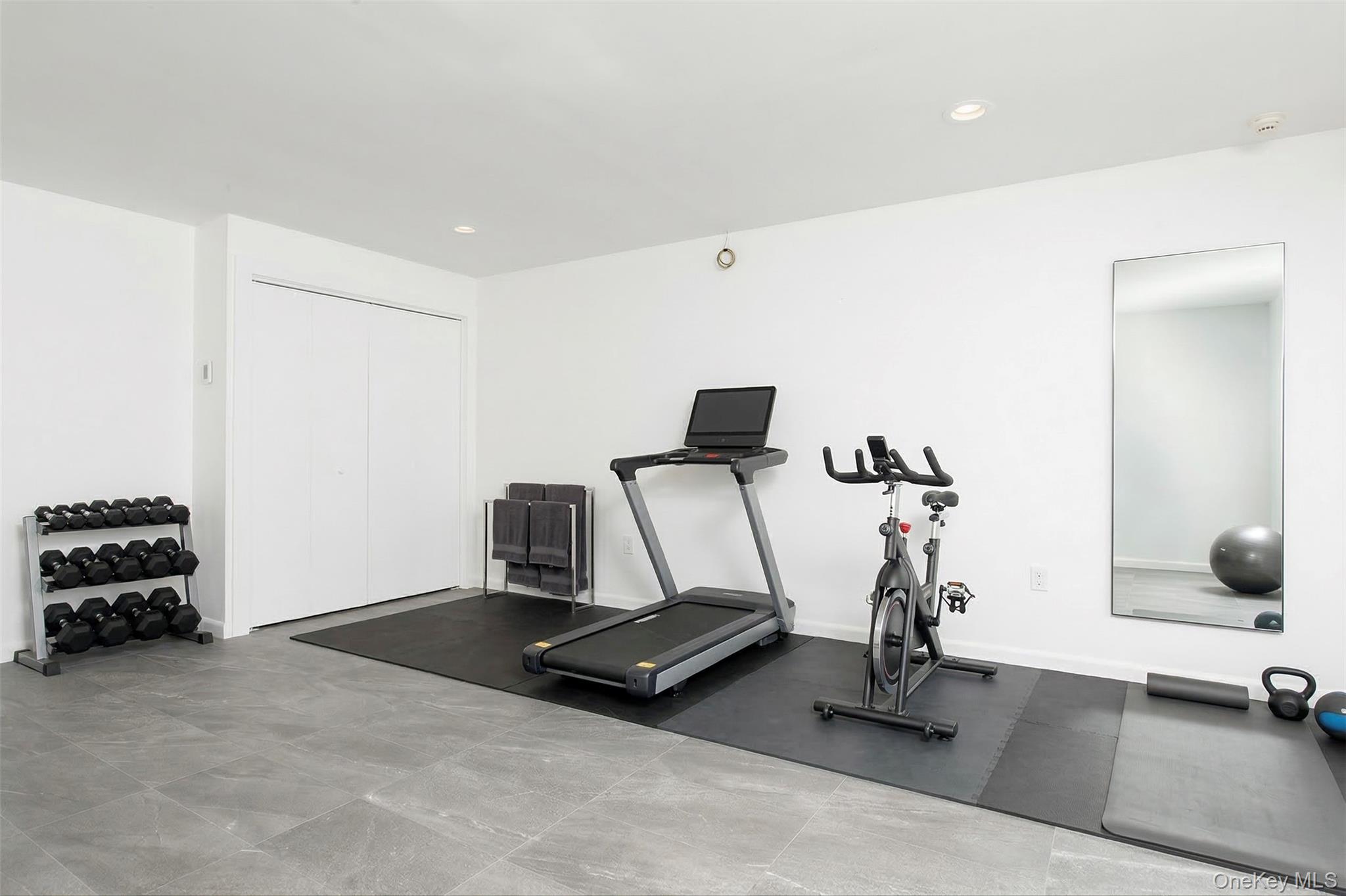 #18 photo, 25 Anderson Street, 뉴욕주 Beacon , NY 12508