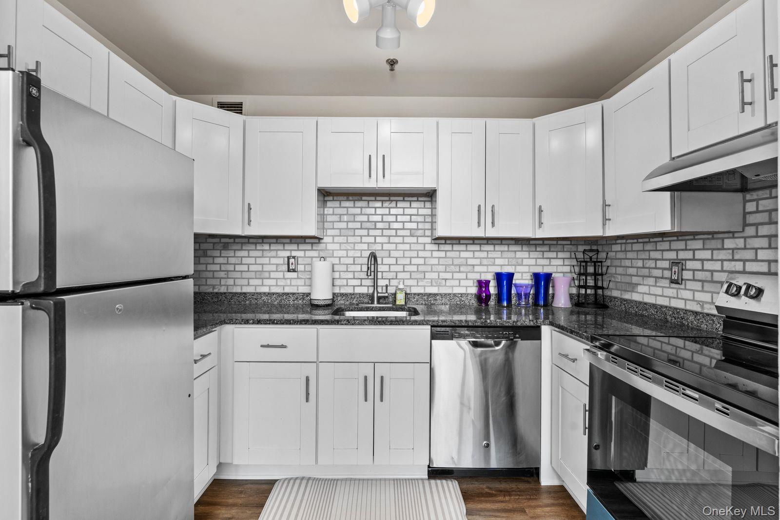 #5 photo, 85 Mckinley Avenue, White Plains , NY 10606