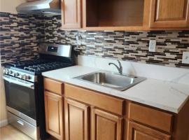2181 Strauss Street #1R 房源照片 1