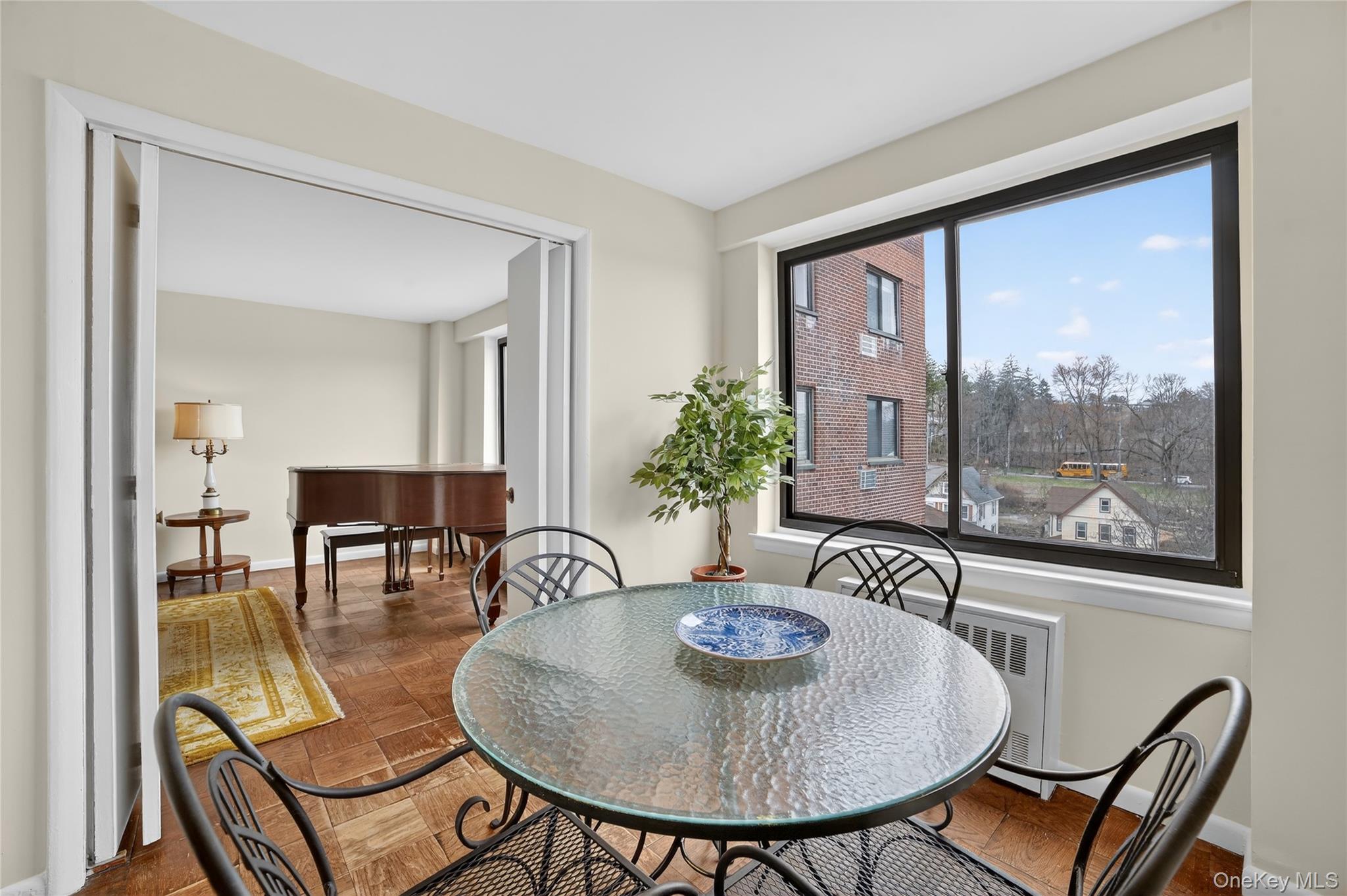 #17 photo, 25 Lake Street, White Plains , NY 10603