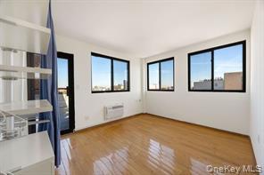 #12 photo, 8714 57th Road, クイーンズ区 Elmhurst , NY 11373