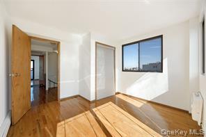 #17 photo, 8714 57th Road, クイーンズ区 Elmhurst , NY 11373