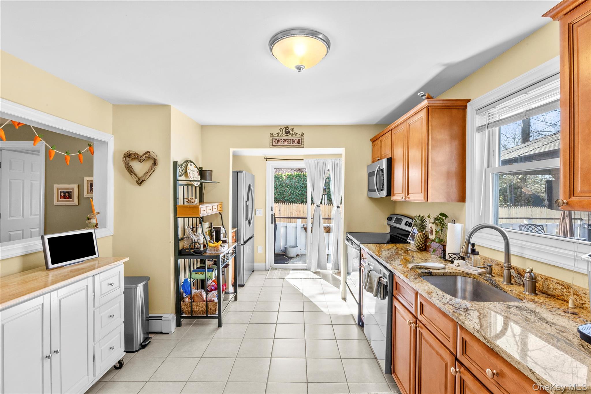 #11 photo, 1534 12th Street, West Babylon , NY 11704