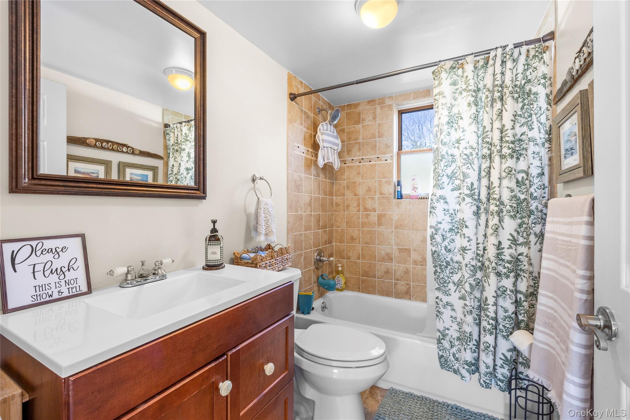 #18 photo, 1534 12th Street, West Babylon , NY 11704