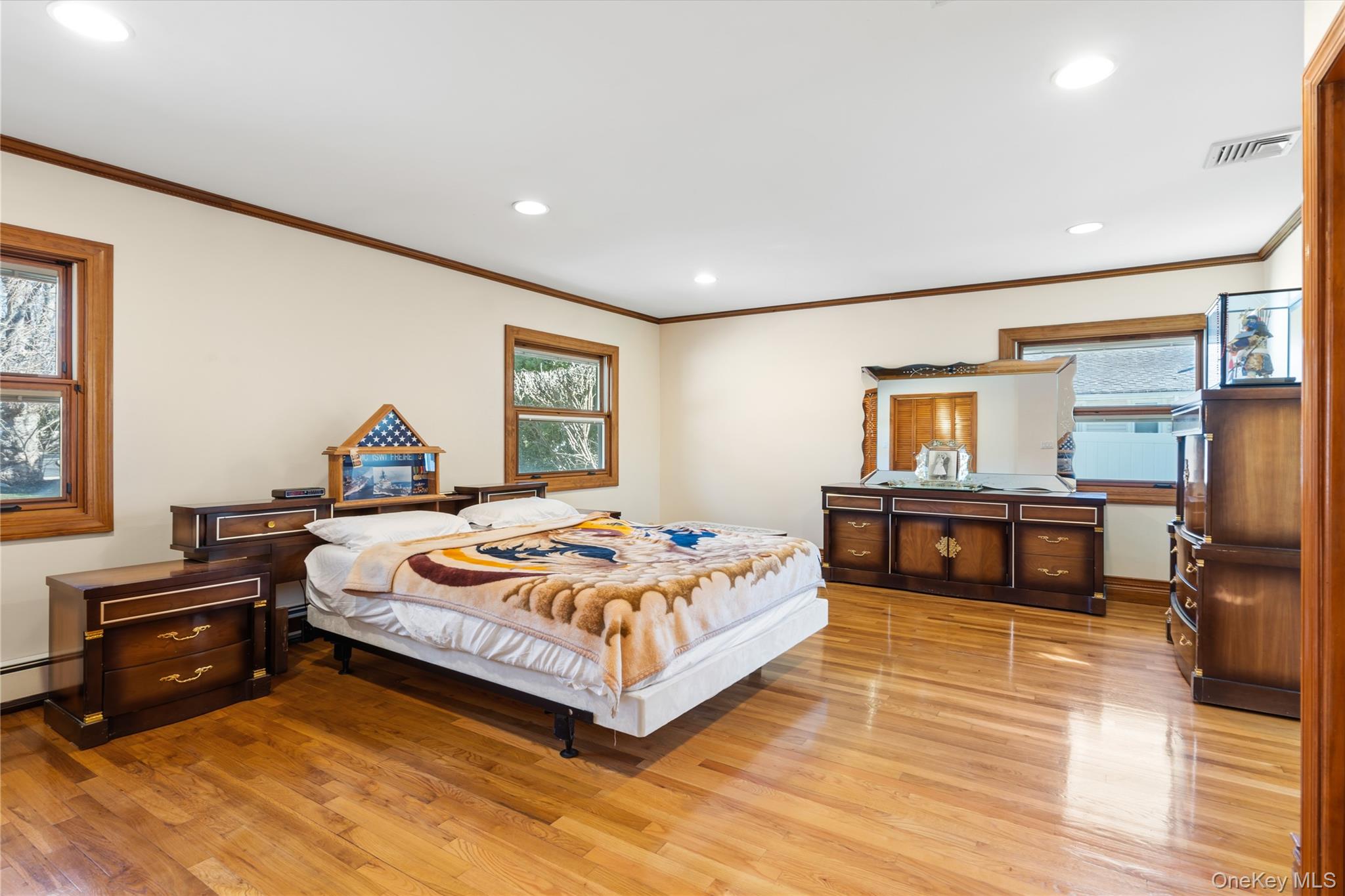 #19 photo, 6 Edcris Lane, Саффолк ‖ Huntington , NY 11743