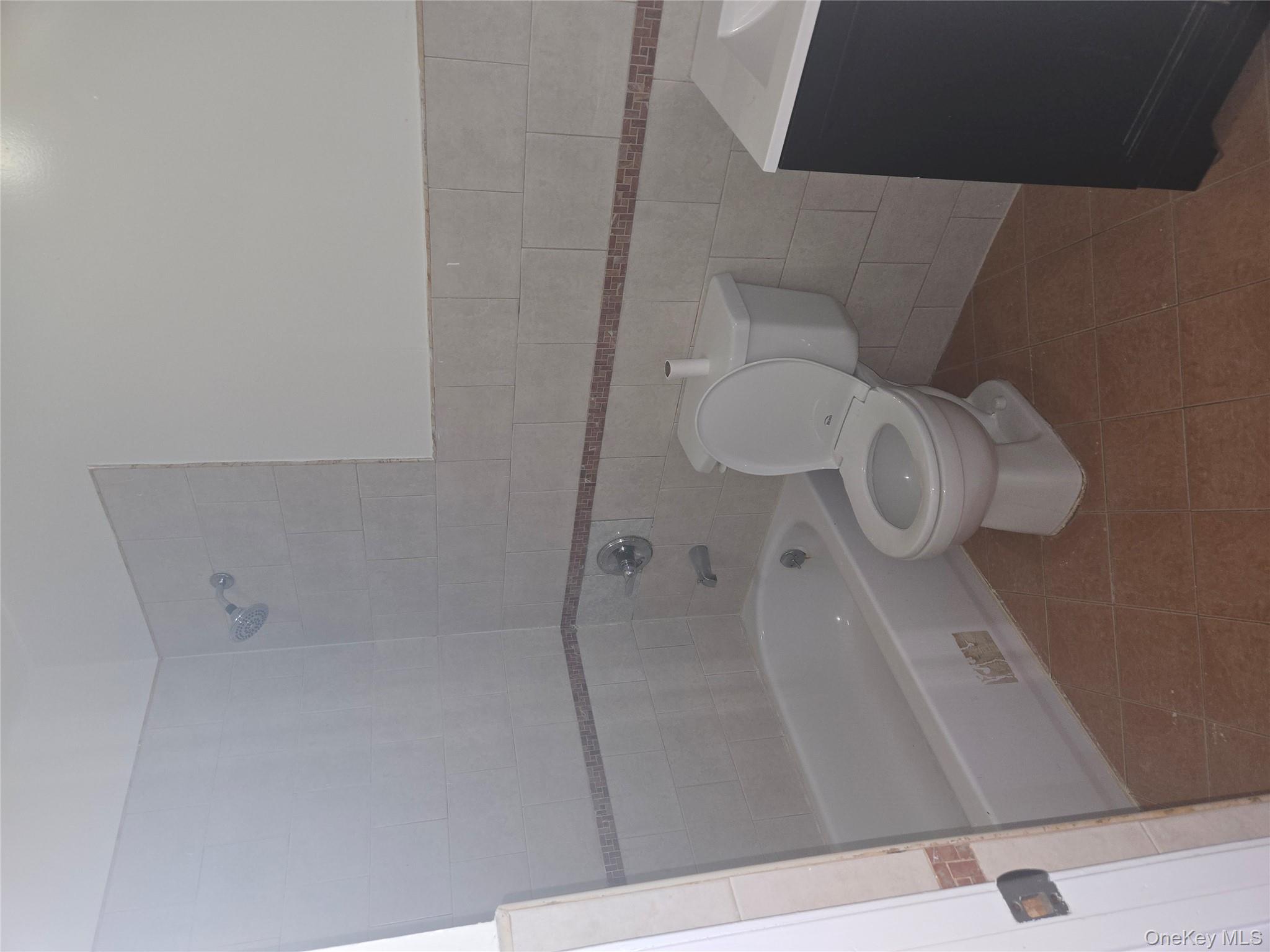 #4 photo, 404 E 54th Street, ブルックリン区 Brooklyn , NY 11203