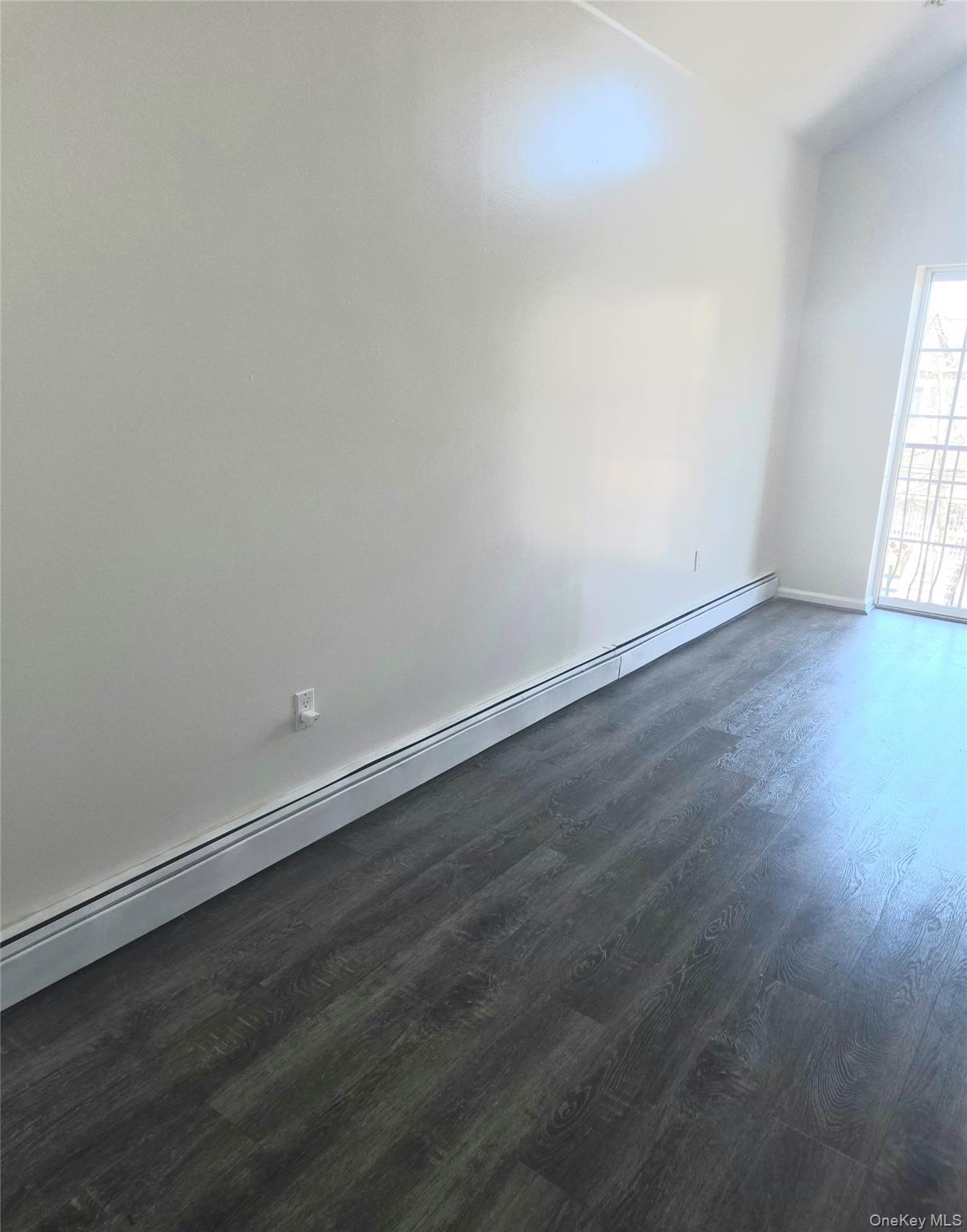 #9 photo, 404 E 54th Street, ブルックリン区 Brooklyn , NY 11203