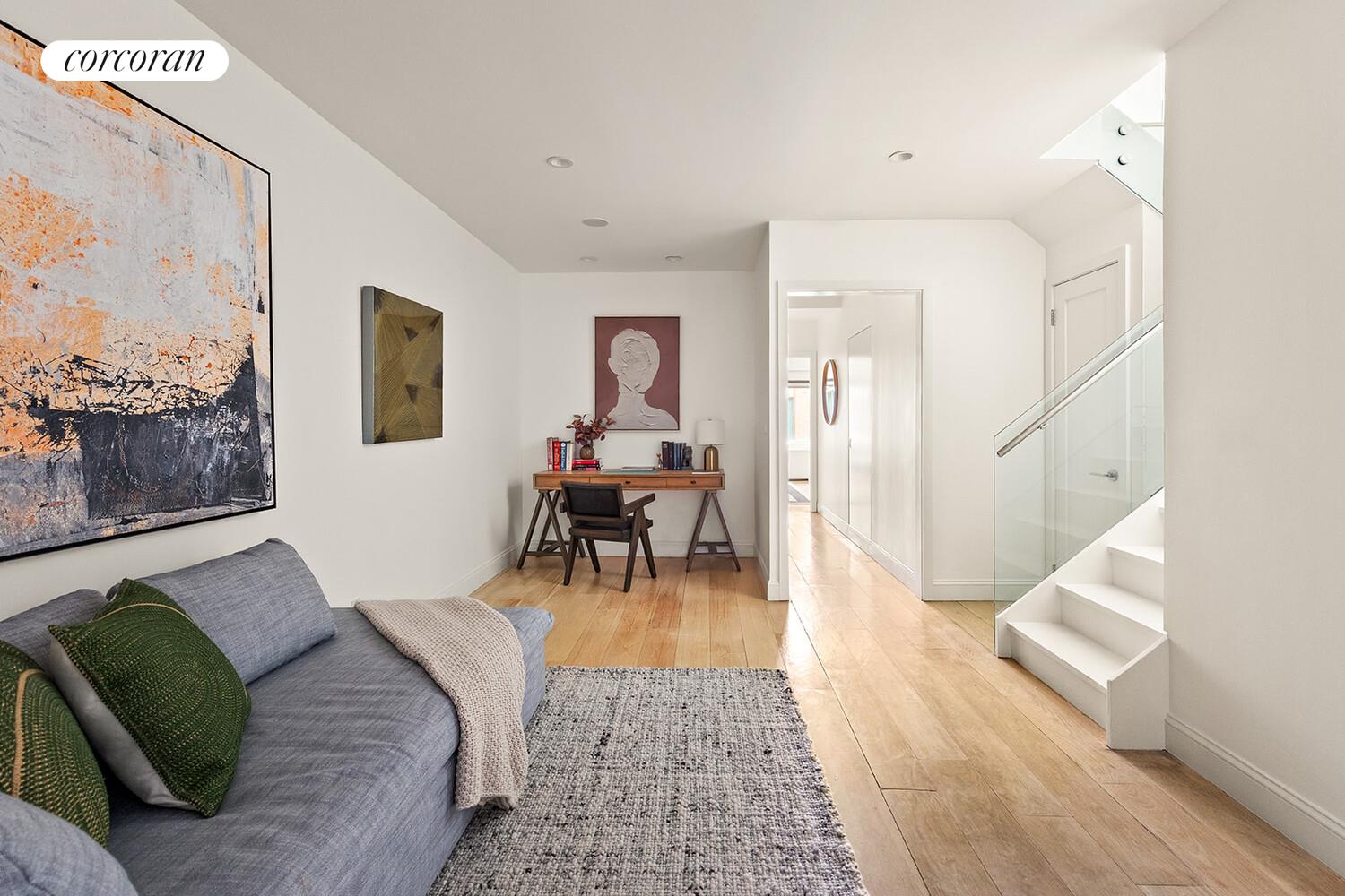 #12 photo, 125 E 12TH Street, East Village , NY 10003