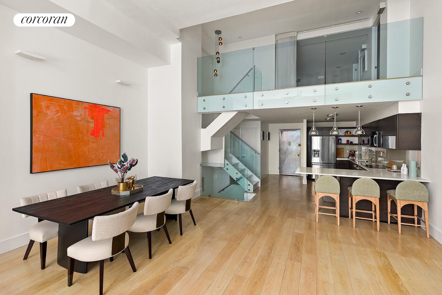 #5 photo, 125 E 12TH Street, East Village , NY 10003