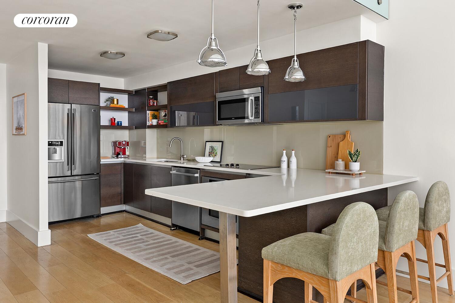 #7 photo, 125 E 12TH Street, East Village , NY 10003