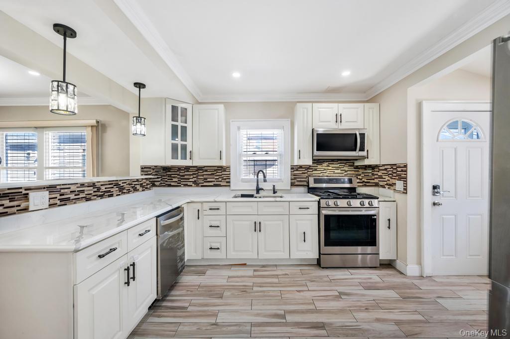 #9 photo, 78 Claridge Avenue, Elmont , NY 11003