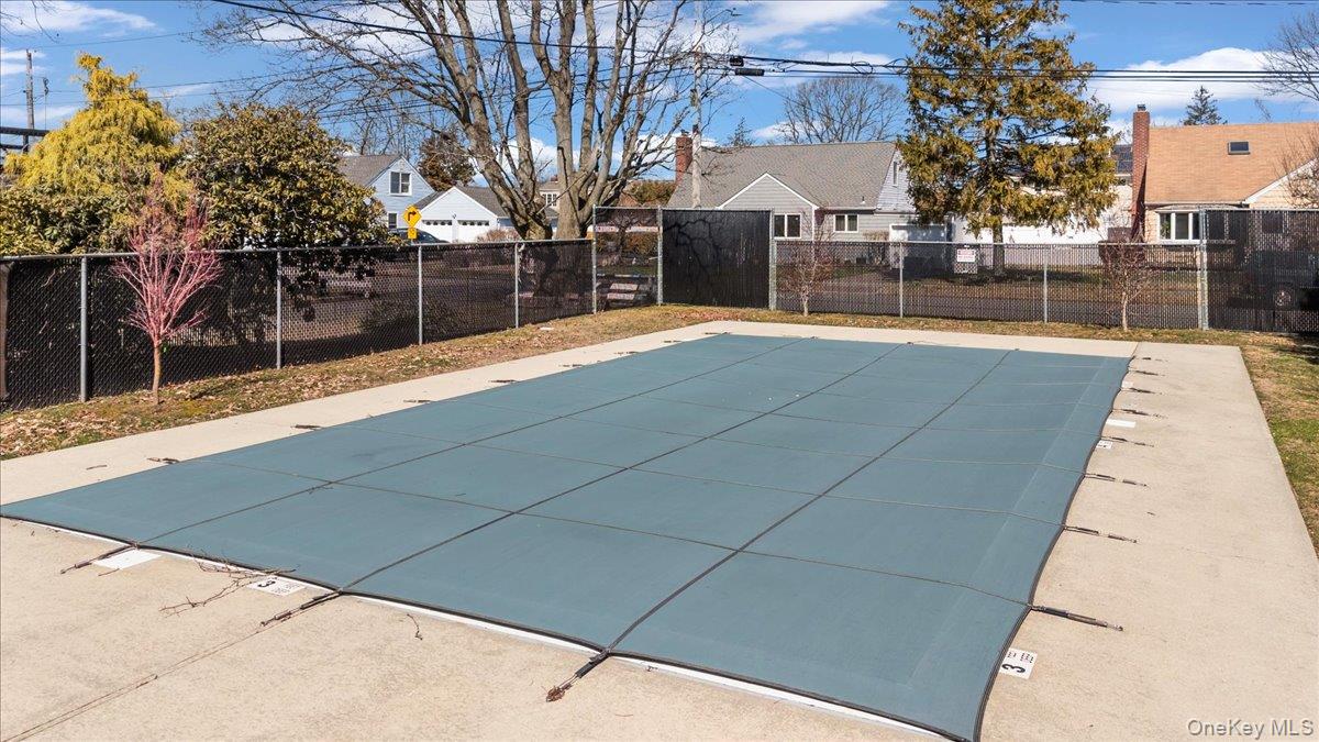 #15 photo, 11 Edmunton Dr, サフォーク郡 North Babylon , NY 11703