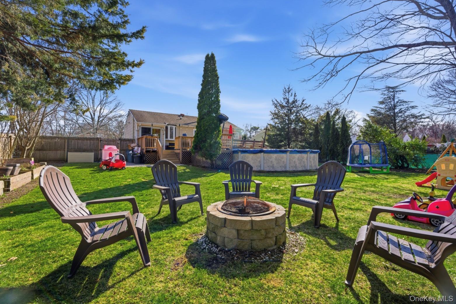 #12 photo, 9 Fox Lane, Саффолк ‖ Shoreham , NY 11786