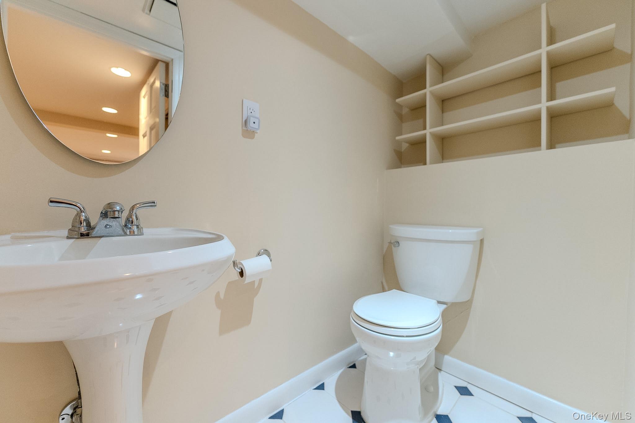 #10 photo, 69-14 179th Street, Fresh Meadows , NY 11365