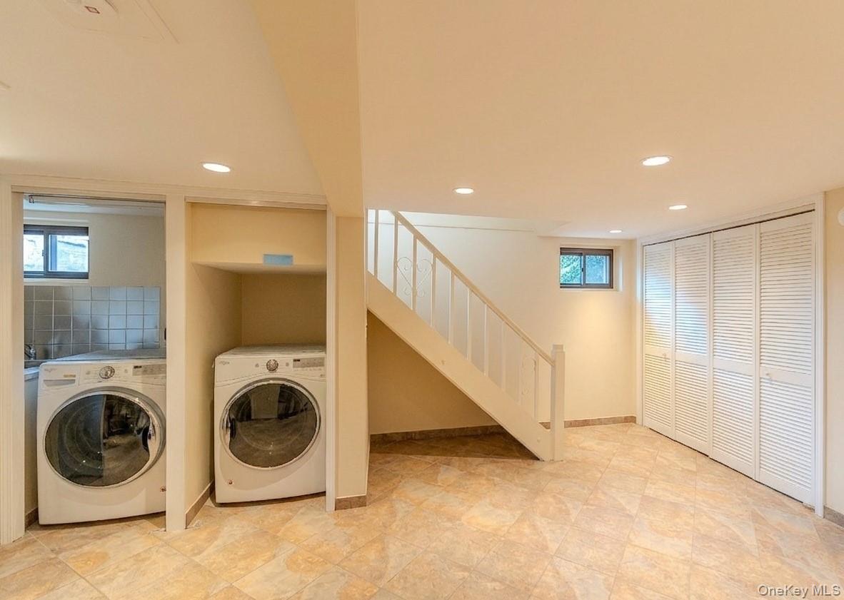 #9 photo, 69-14 179th Street, Fresh Meadows , NY 11365