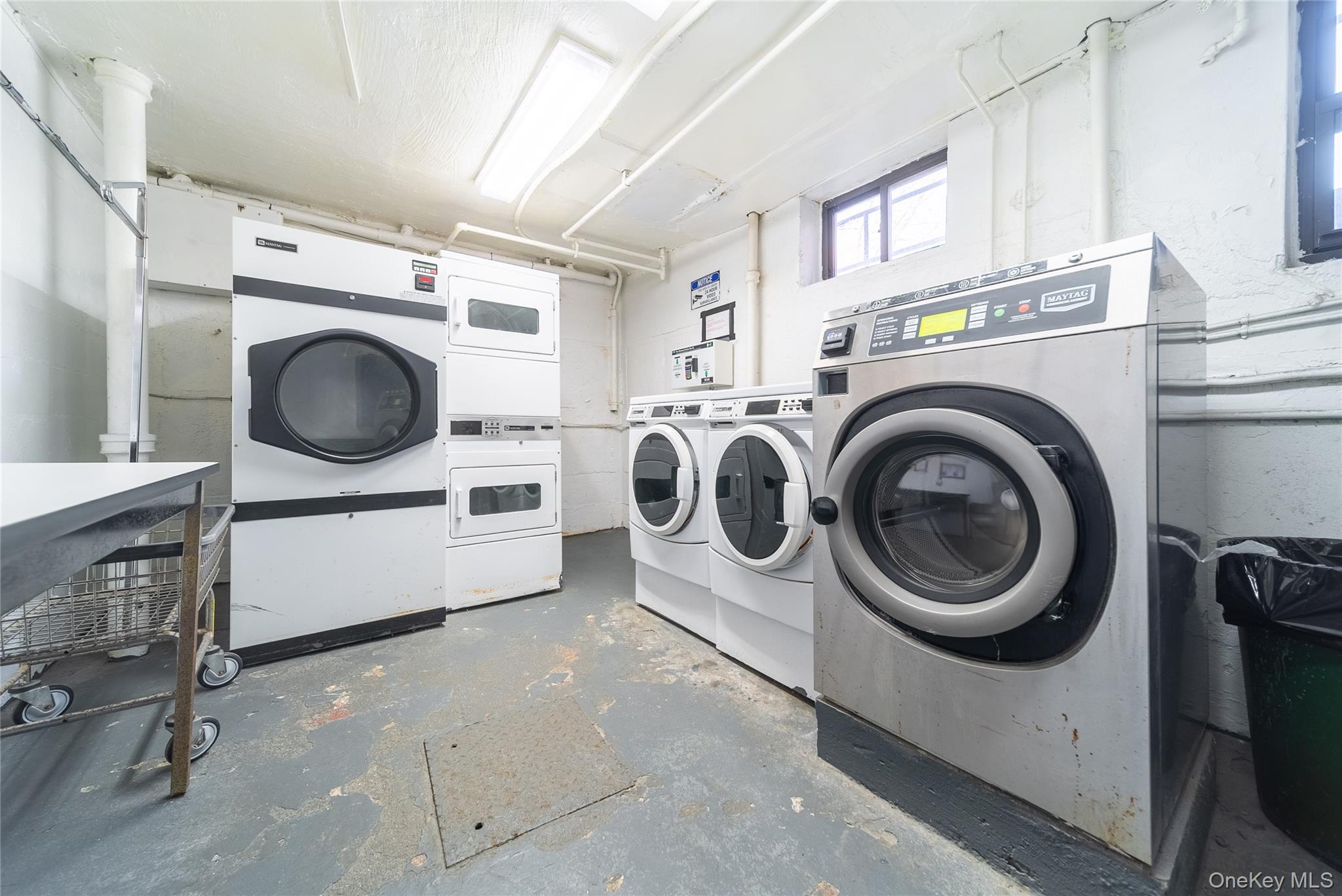 #10 photo, 19637 69th Avenue, クイーンズ区 Fresh Meadows , NY 11365