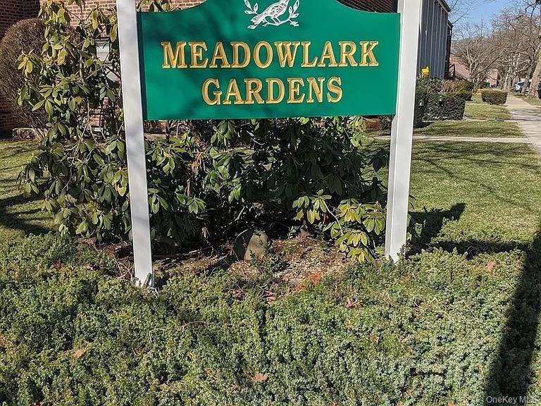 #12 photo, 19637 69th Avenue, クイーンズ区 Fresh Meadows , NY 11365