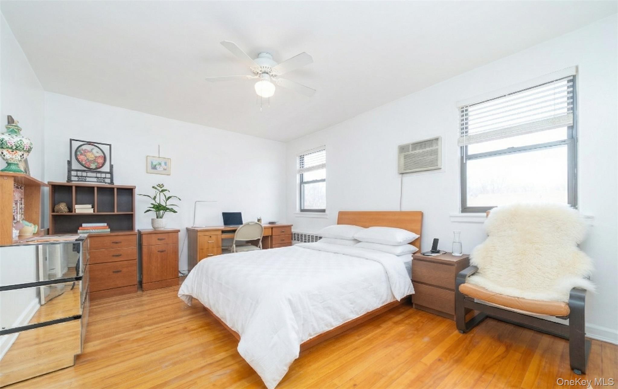 #6 photo, 19637 69th Avenue, クイーンズ区 Fresh Meadows , NY 11365