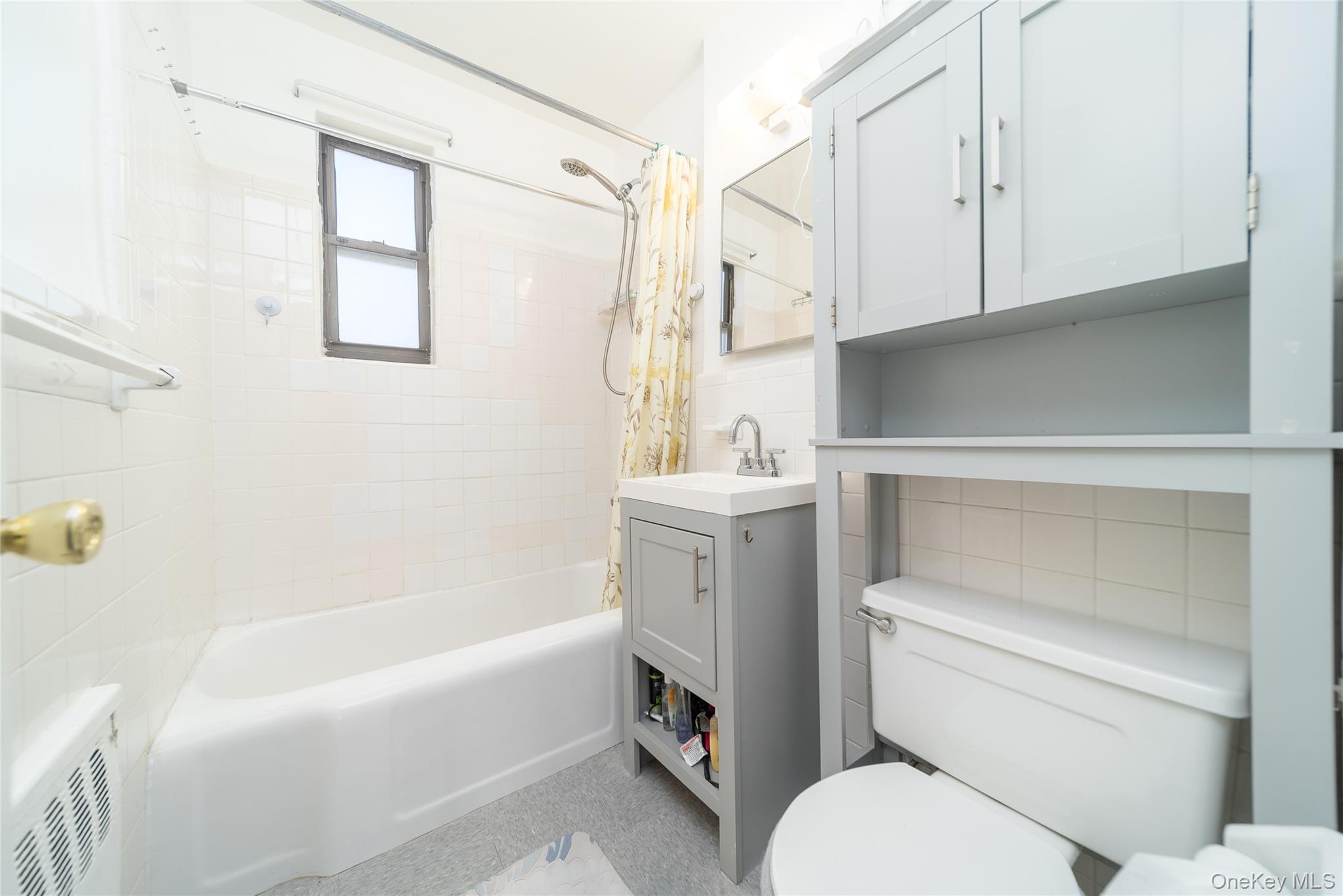 #7 photo, 19637 69th Avenue, クイーンズ区 Fresh Meadows , NY 11365