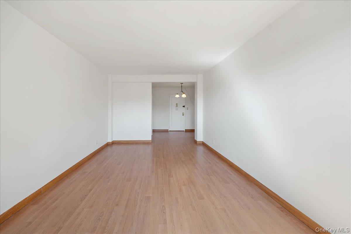 #4 photo, 25-40 Union Street, Flushing , NY 11354